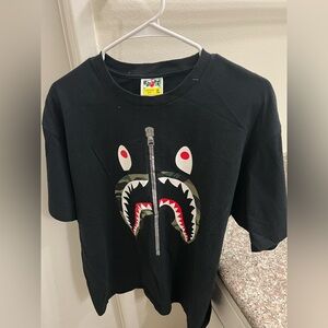 a bathing ape shark tee in good condition